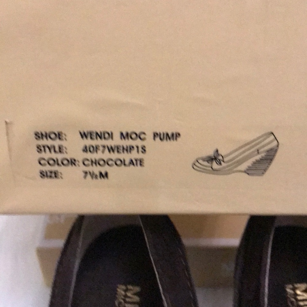 Michael Kors Brown Suede Shoes 7 1/2 - Picture 7 of 7